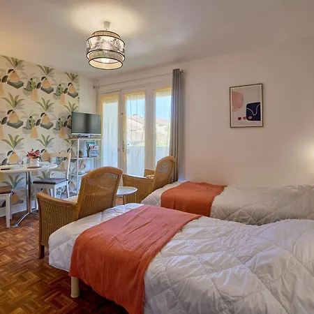 Renove Avec Balcon, Parking Et Animaux Acceptes - Fr-1-841-18 Апартаменты Барботан-ле-Терм