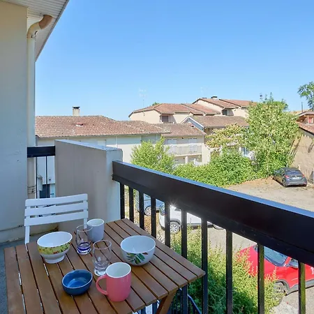 Renove Avec Balcon, Parking Et Animaux Acceptes - Fr-1-841-18