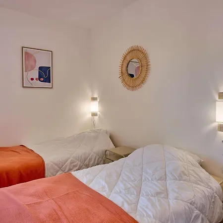 Renove Avec Balcon, Parking Et Animaux Acceptes - Fr-1-841-18 Апартаменты Барботан-ле-Терм