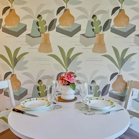 Апартаменты Renove Avec Balcon, Parking Et Animaux Acceptes - Fr-1-841-18
